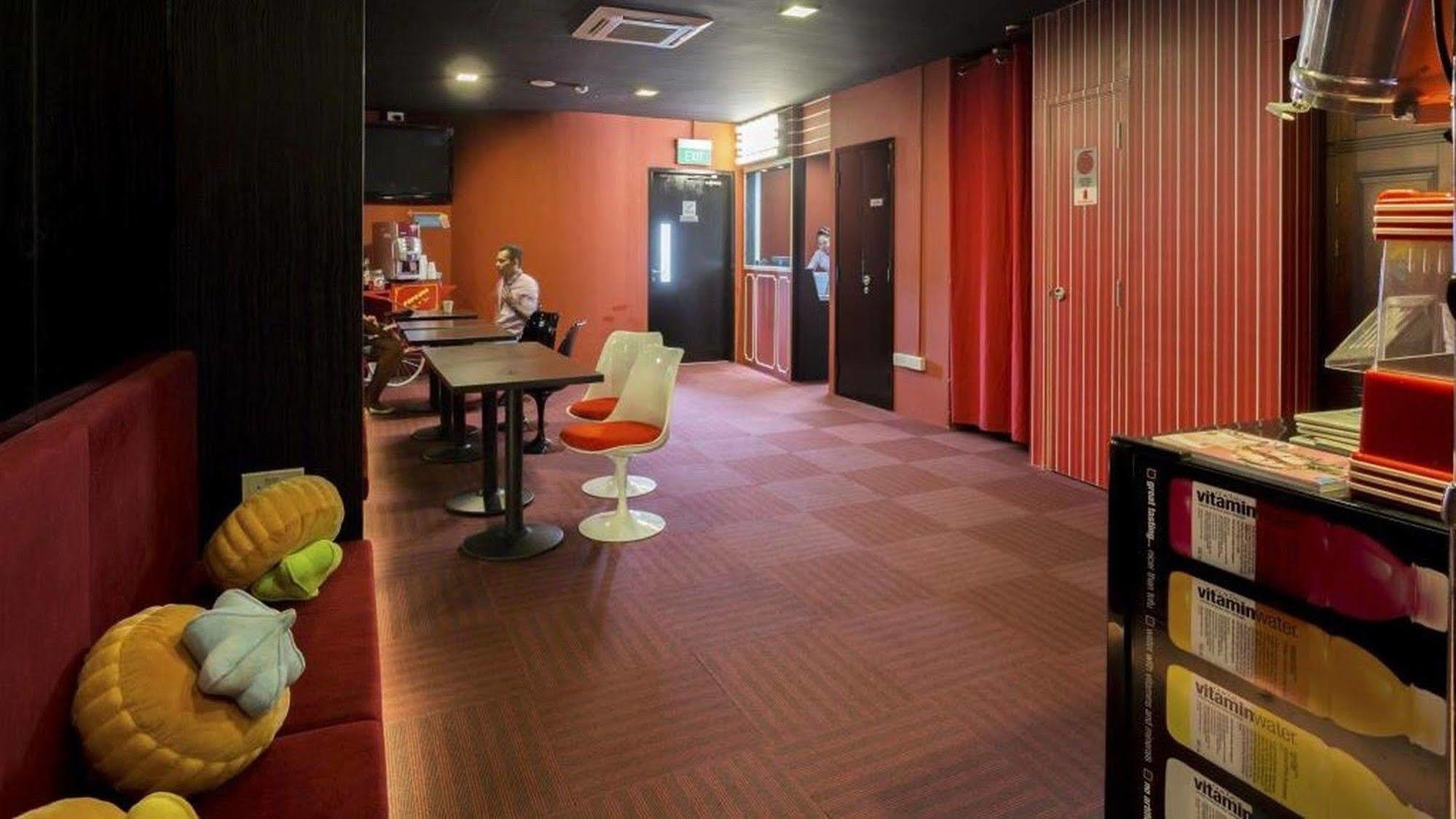 Zen Rooms Mackenzie สิงคโปร์ ภายนอก รูปภาพ